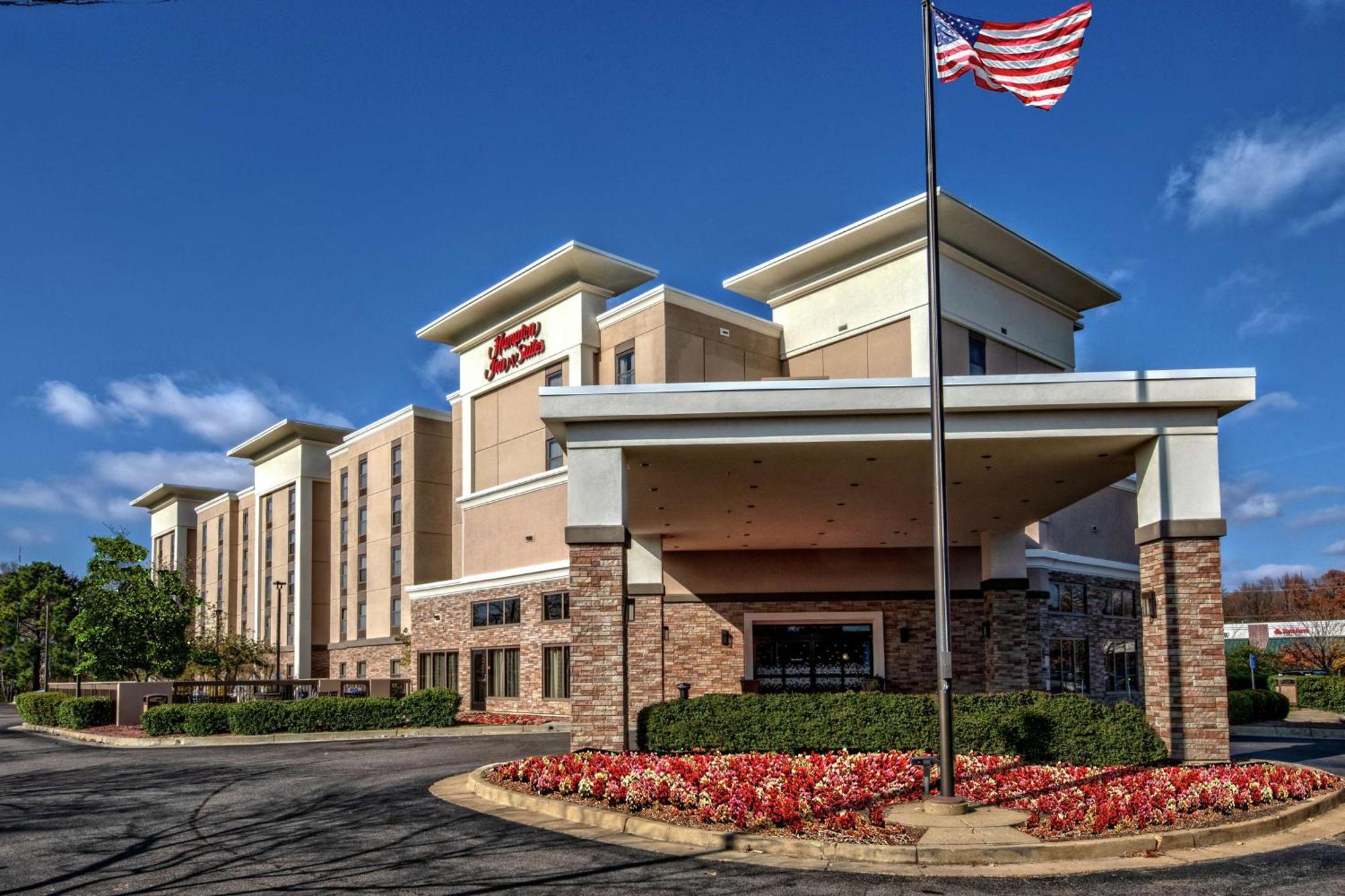 Hampton Inn & Suites Memphis-Wolfchase Galleria Exterior photo