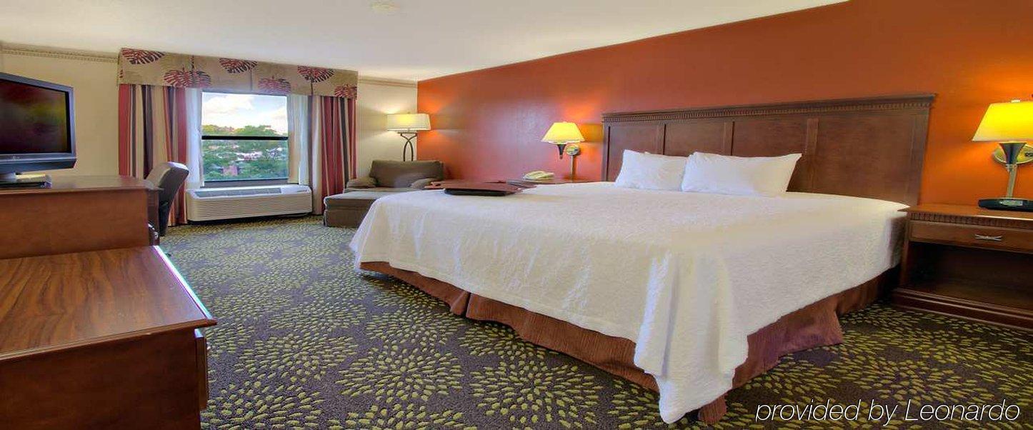 Hampton Inn & Suites Memphis-Wolfchase Galleria Room photo